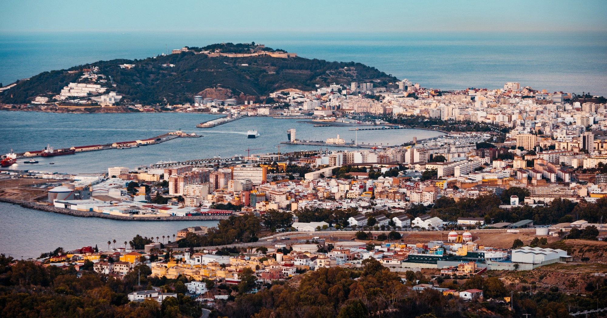 Ceuta je postala udarna vijest. Kakav je to uopće grad?