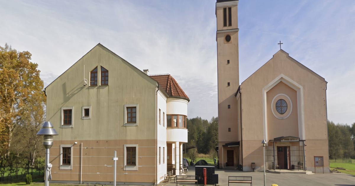Ovo je nova crkva u jako siromašnoj općini. Sad će na nju spiskati 460.000 naših eura