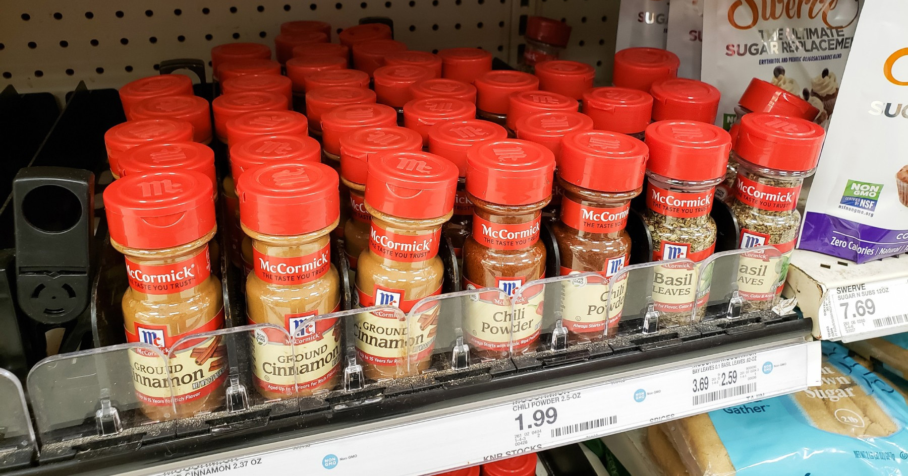 Godinama ste pogrešno koristili bočice sa začinima? Tip pokazao trik koji mijenja sve