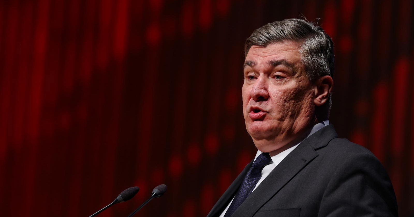 Milanović se prisjetio osmero ubijene hrvatske djece u Vitez