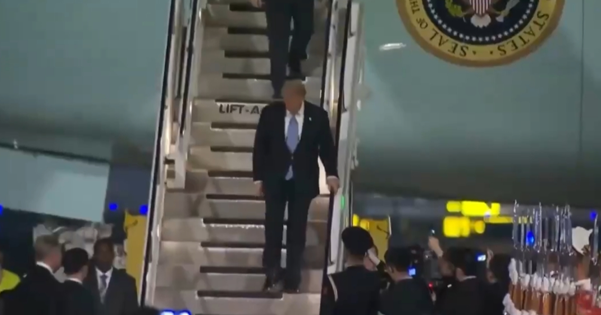 Politico: Xi i Trump pokušat će stabilizirati odnose