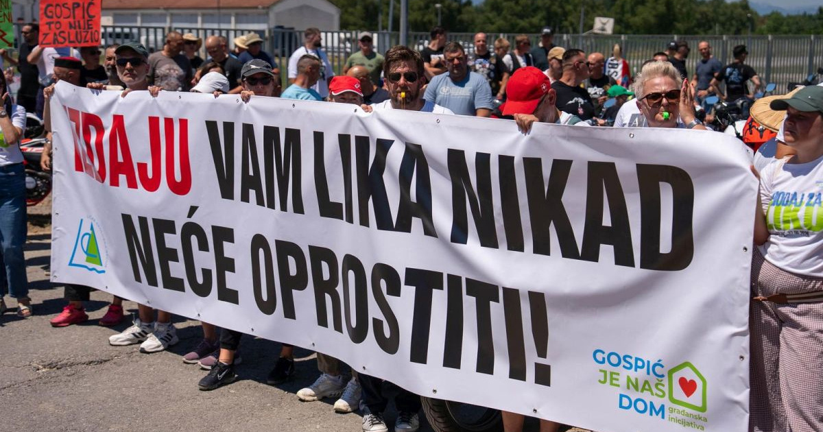 Lički aktivisti: Nećemo dati političarima da govore na prosvjedu