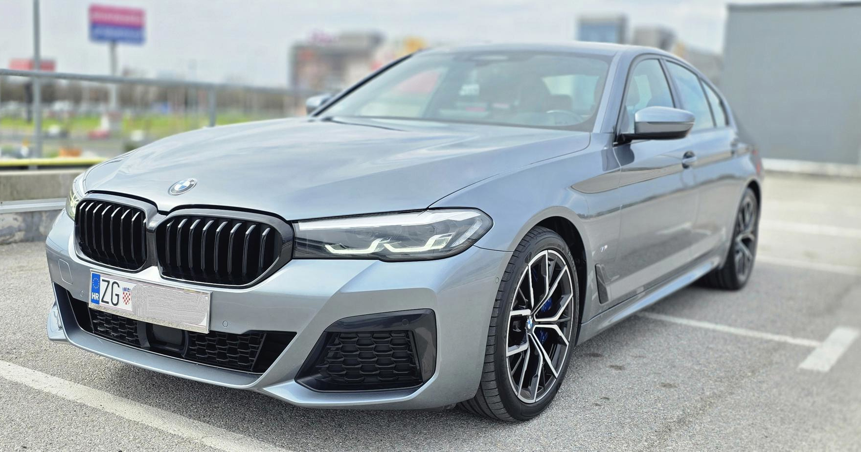Najbolji auto oglasi: Od BMW-a za 44.000 eura do Clija za 1390 eura, evo što se nudi