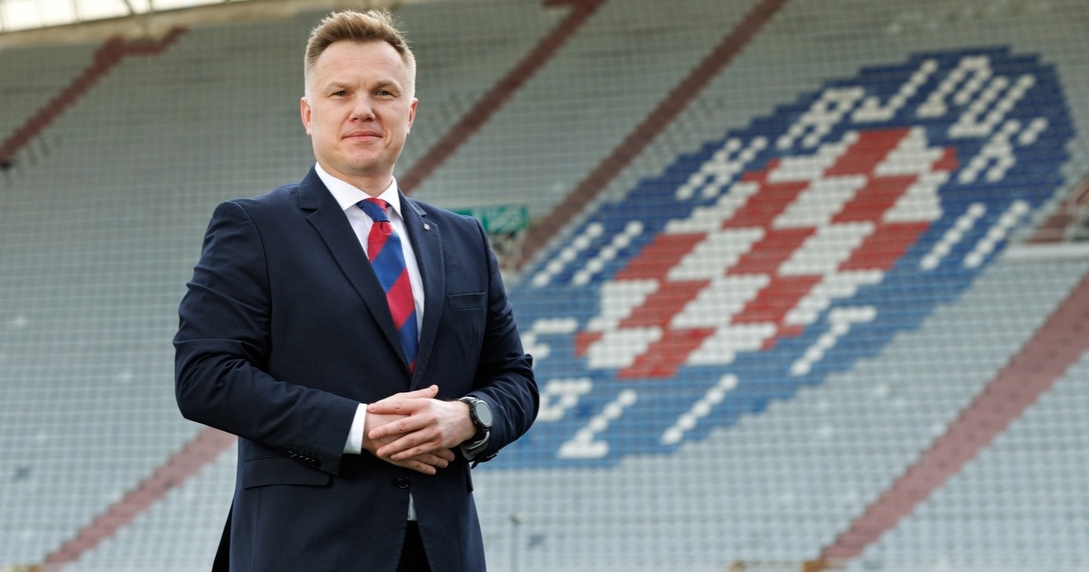 Sportski direktor Hajduka kupio dres s tipfelerom na dražbi za više od tisuću eura