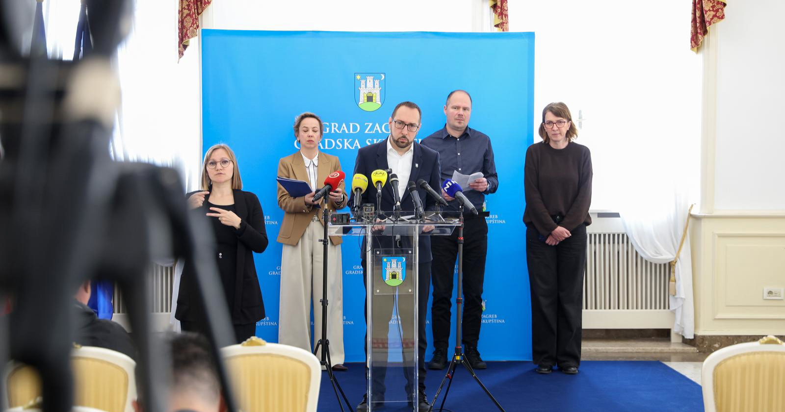 Tomašević: Jučerašnje nevrijeme 15 puta manje štete napravilo nego oluja u ožujku