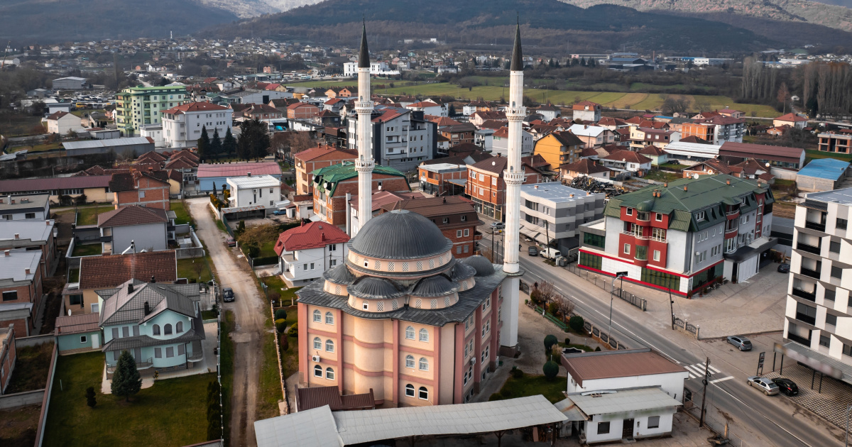 Skandal u Gostivaru. Građani 20 dana pili vodu zagađenu fekalnim bakterijama