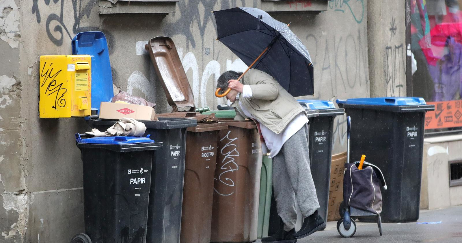 Blokirano gotovo 195.000 građana