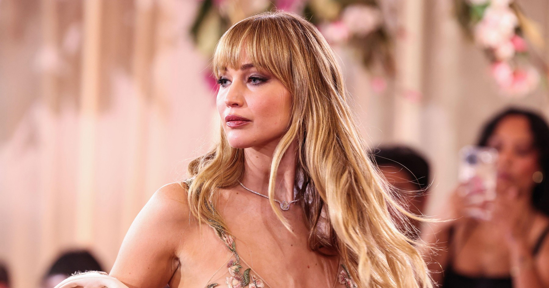Jennifer Lawrence priznala da je povećala grudi, otkrila i što još planira
