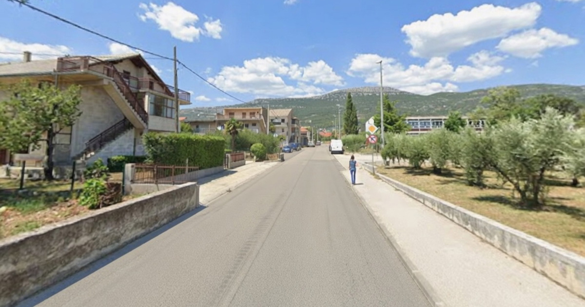 Autom udario dijete u Kaštel Starom pa pobjegao. Policija tr