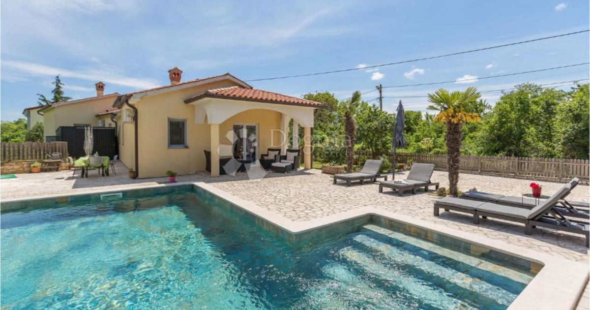 Prizemnica s bazenom u Istri prodaje se za 352.000 €. Pogled