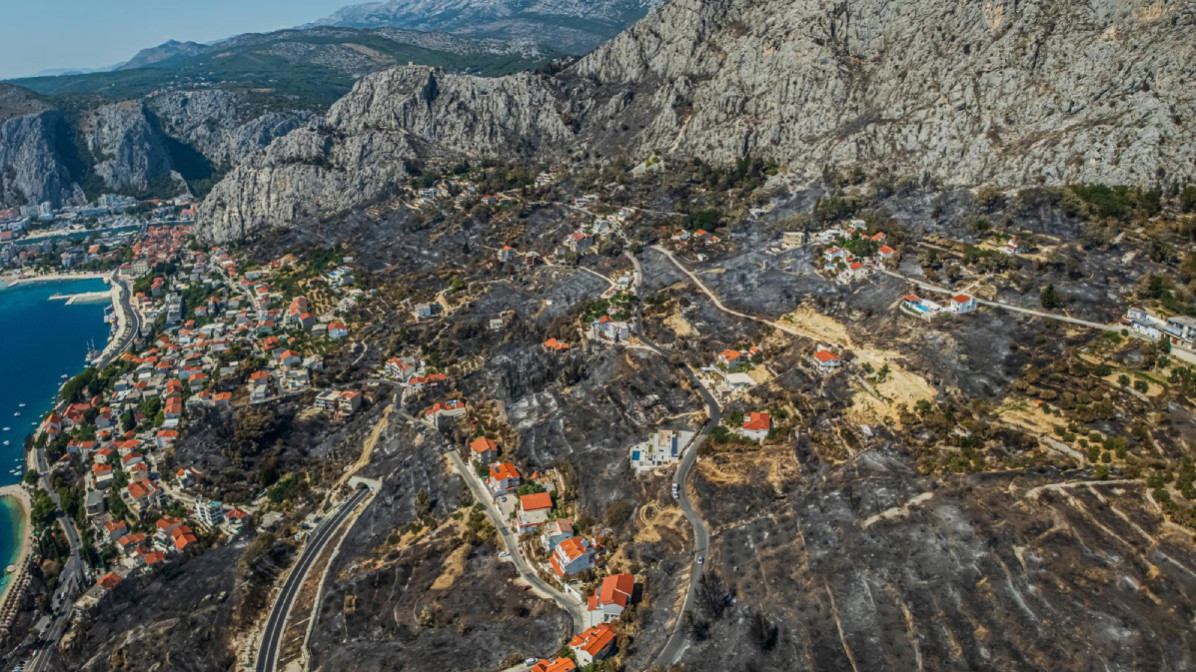Omiš se još nije oporavio od požara. "Država nije isplatila ništa za obnovu"
