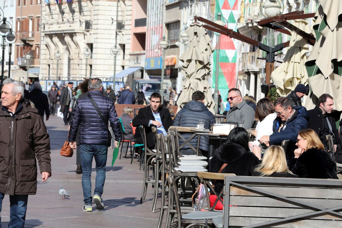 Grad Rijeka predlaže ukidanje poreza na potrošnju. "Rasteretilo bi ugostitelje"