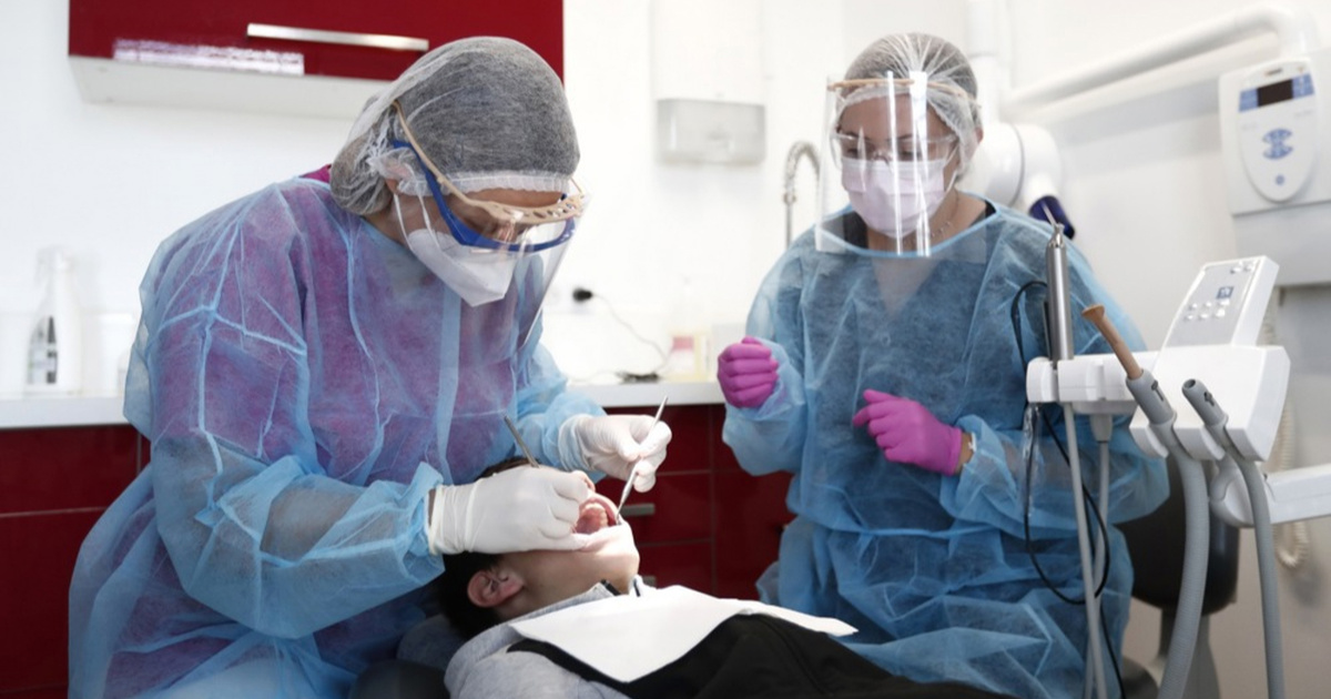 Stranci sve češće popravljaju zube u Albaniji. Implantat stoji oko 600 eura