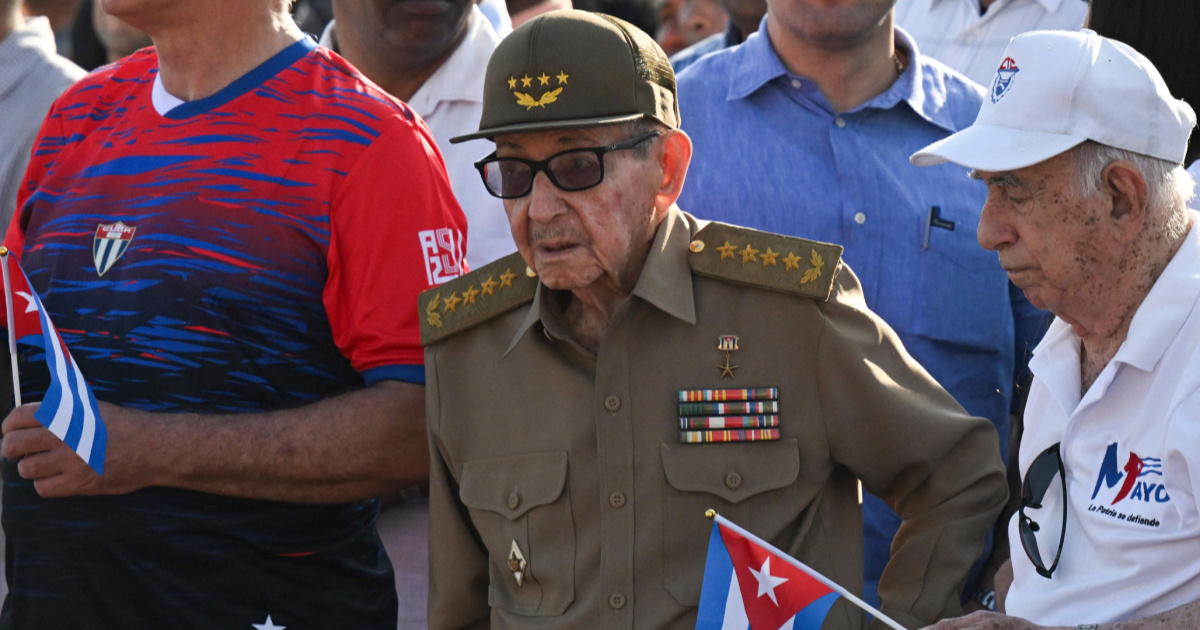 SAD diže optužnicu protiv Castra (94). Slično su napravili i prije upada u Venezuelu