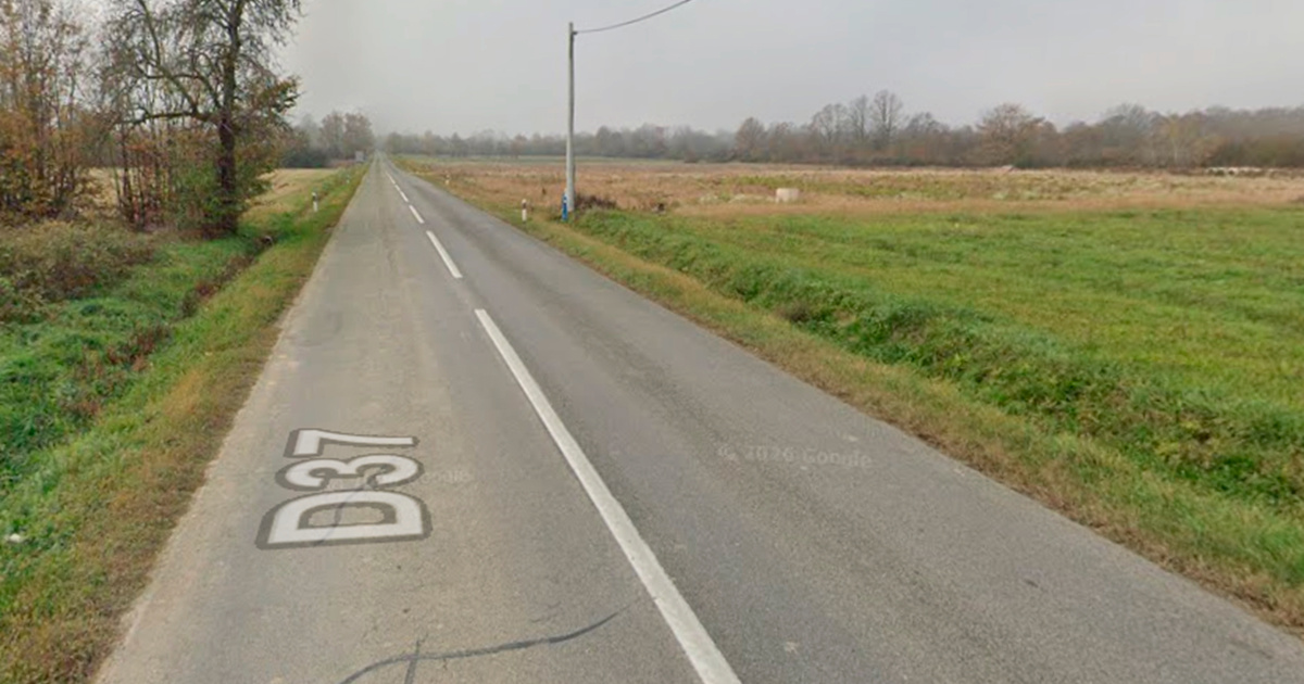 90-godišnjak kod Petrinje prešao u suprotnu traku i izazvao sudar. Teško je ozlijeđen