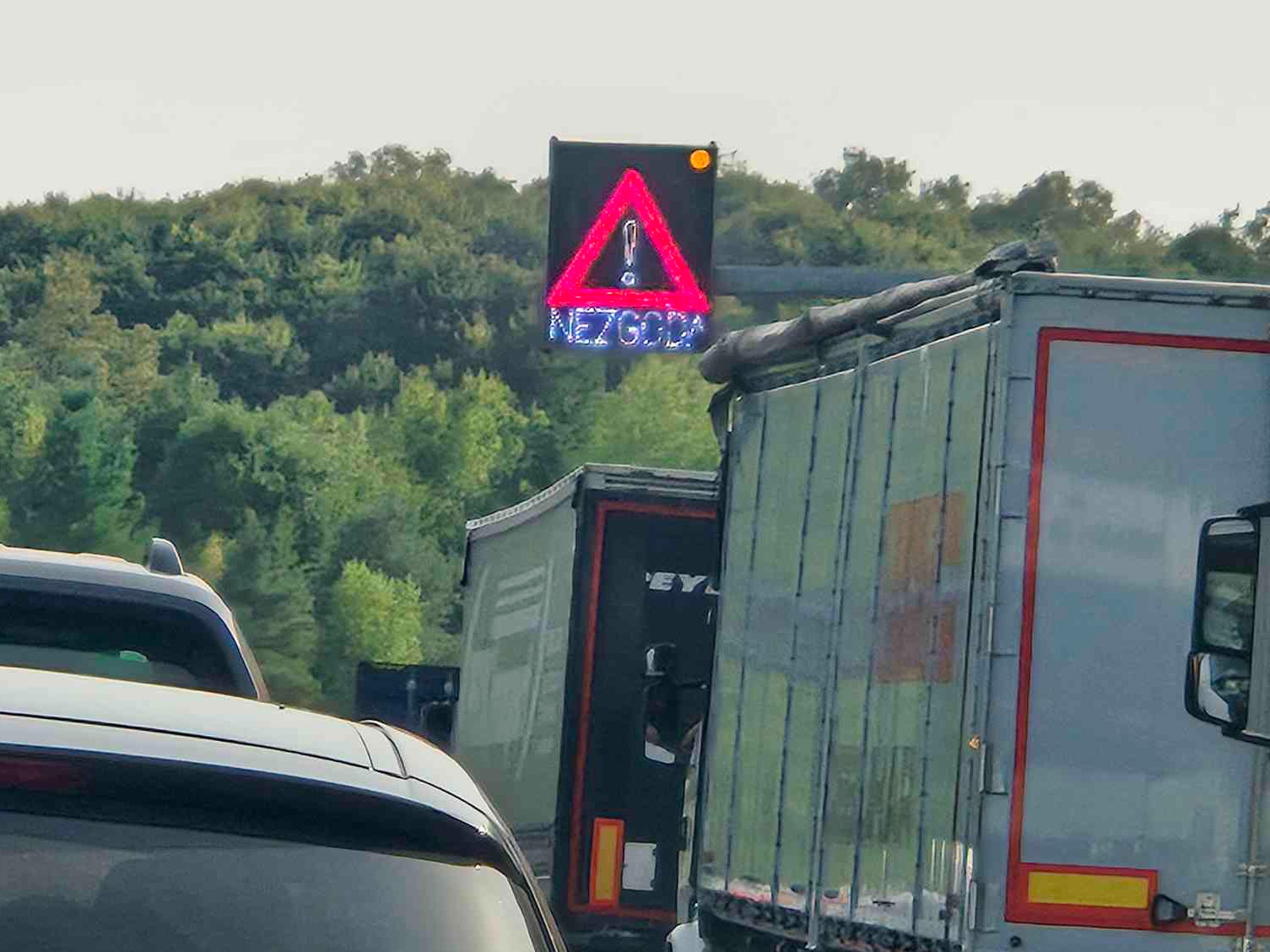 VIDEO Velike kolone na A1 u oba smjera, nesreća prema moru