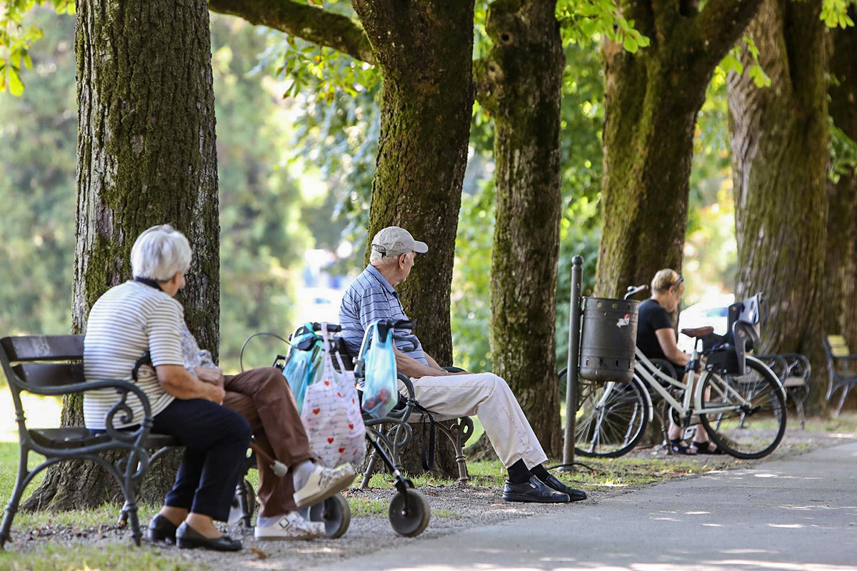 Novi umirovljenici mjesecima čekaju prvu penziju. "Kako prež