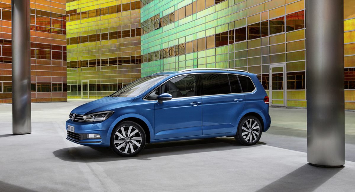 Volkswagen gasi proizvodnju popularnog monovolumena Touran