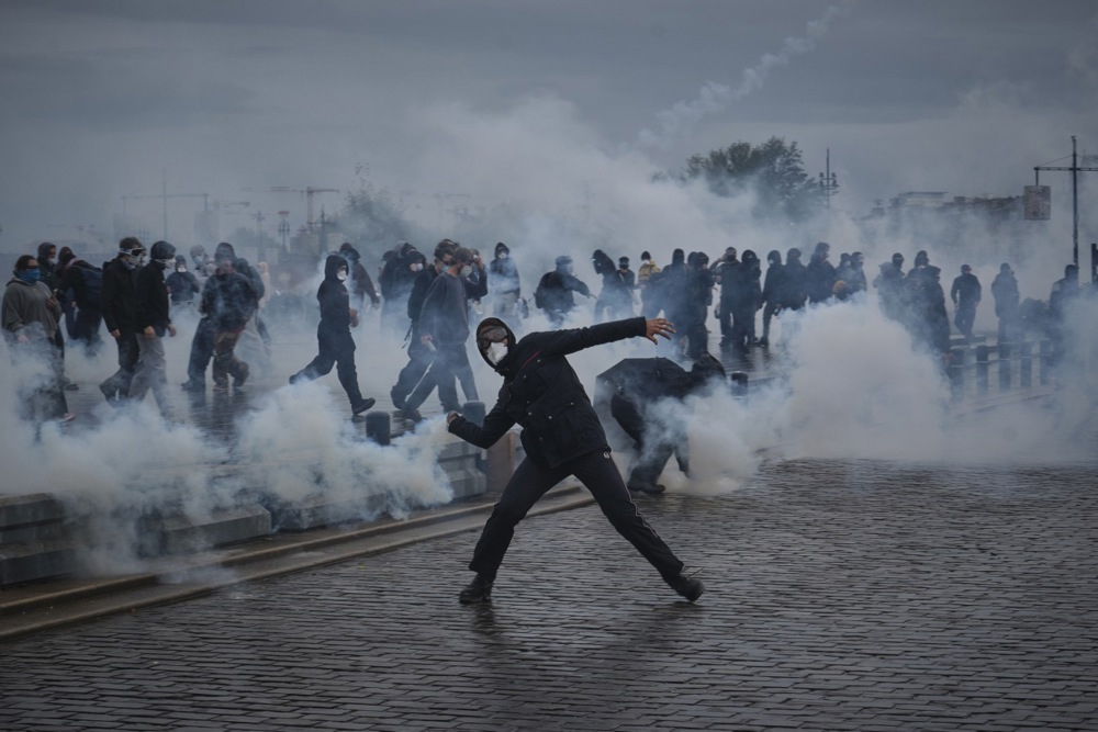 Prosvjedima u Francuskoj se ne vidi kraj, Macron bez rješenja