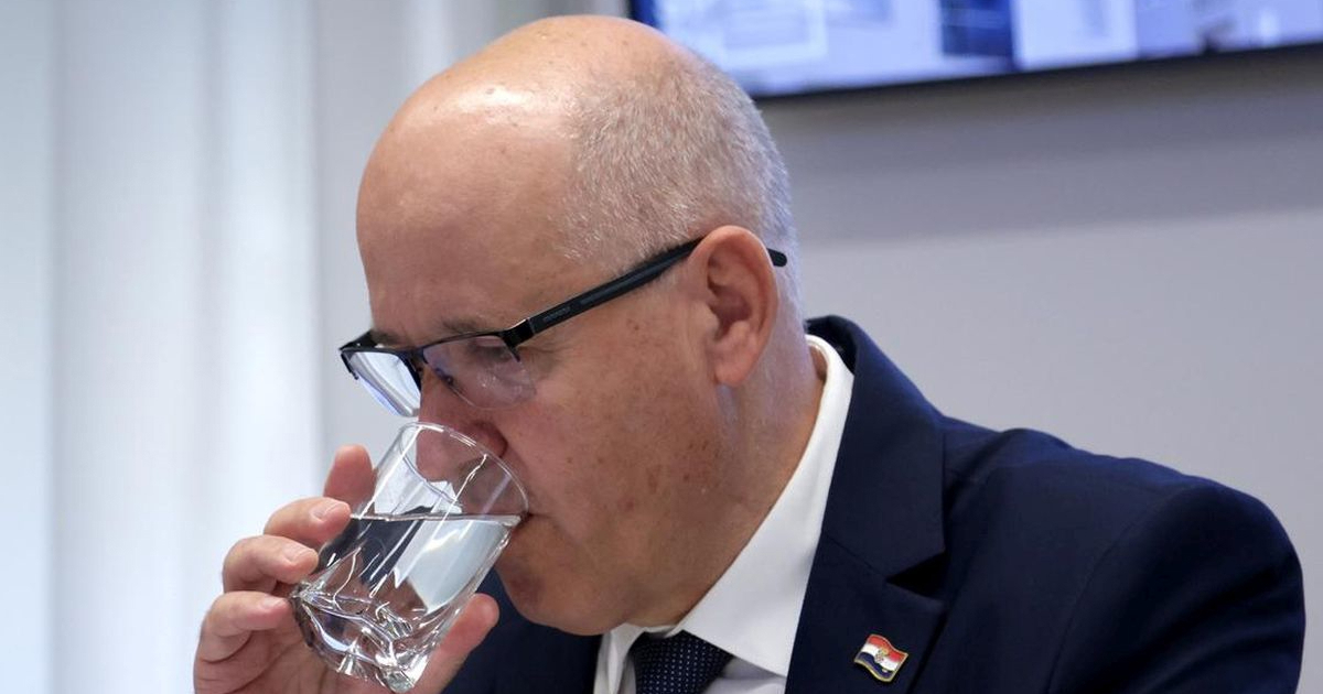 Bačić: Objavljivat ćemo rezultate testiranja vode u Lici, čak i ako nisu dobri