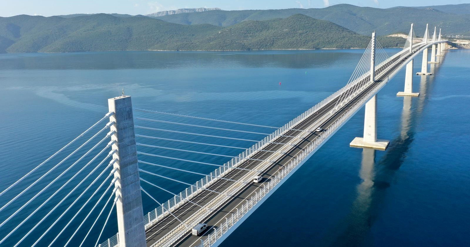 Što se to događa s Pelješkim mostom? Projektant: Upozoravao sam ih prije otvaranja