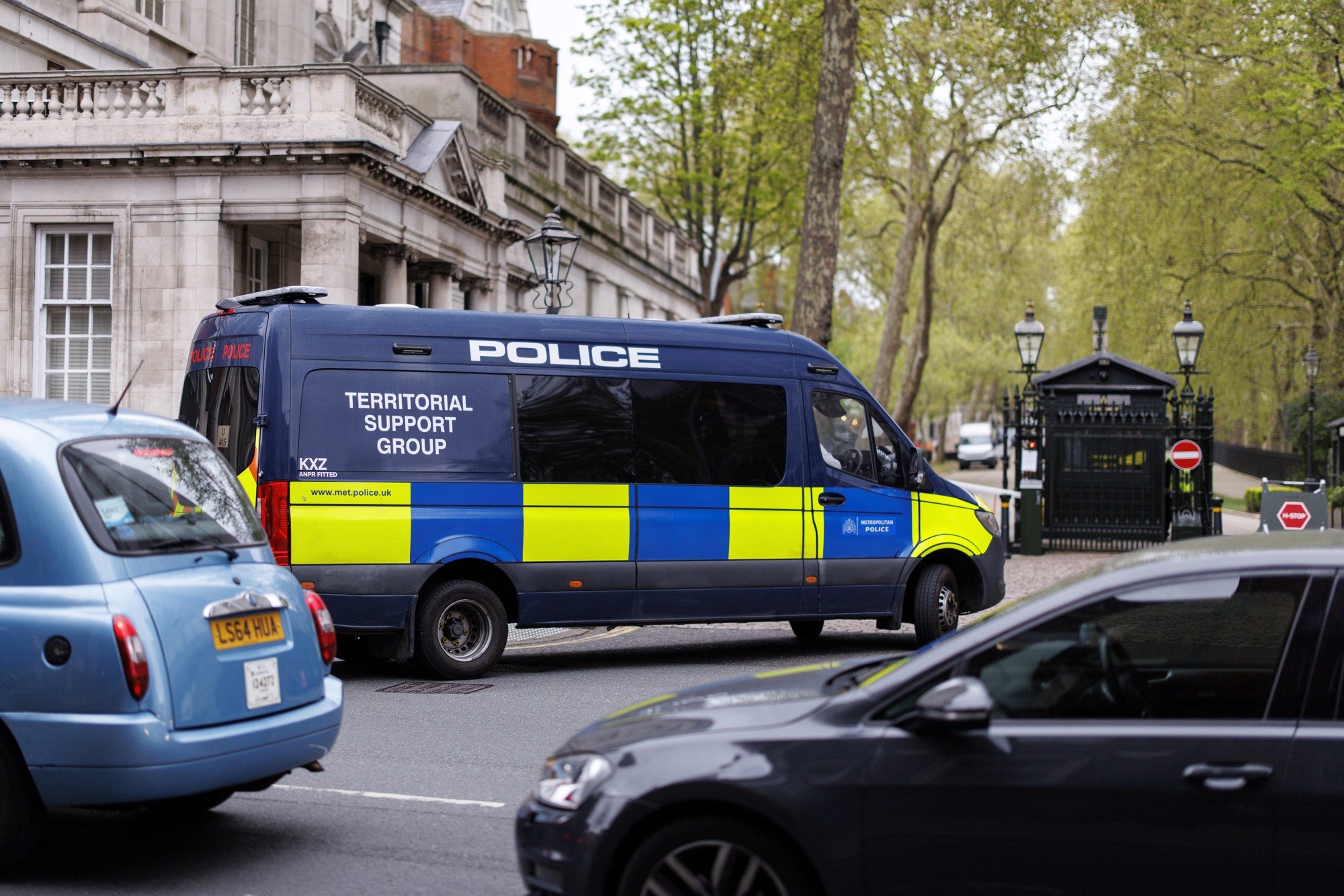 Dječak (14) optužen za terorizam. "Planirao je napad na džamije u Londonu"