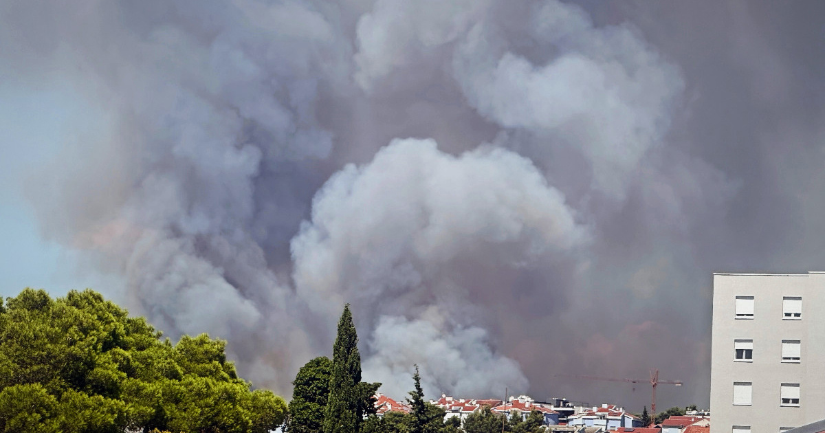 Vatrogasci stavili pod nadzor većinu požara, najzahtjevnije je kod Zadra