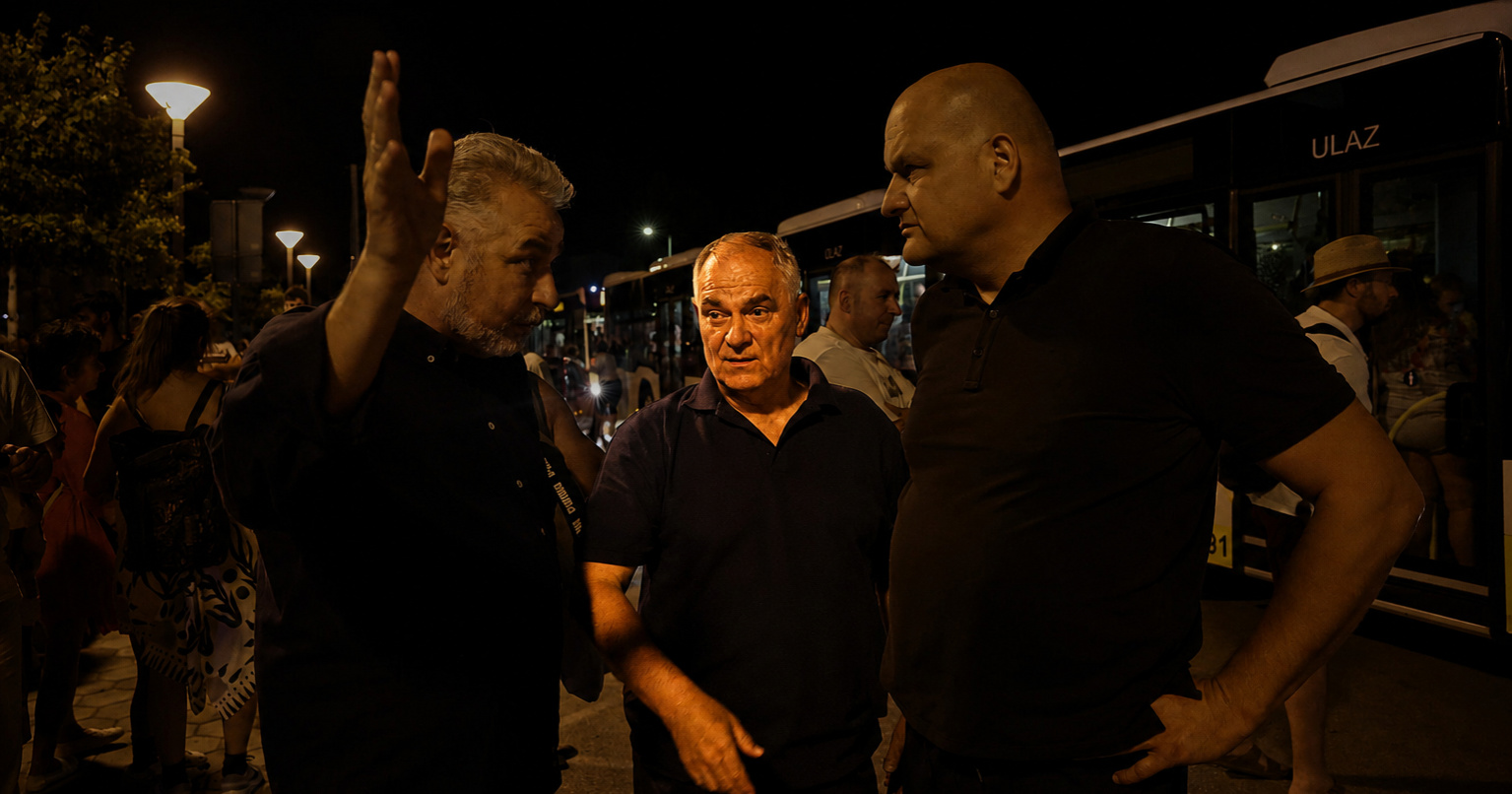 Puljak: Vlast poručuje - nismo sagradili cestu, sami se snalazite i skačite u more