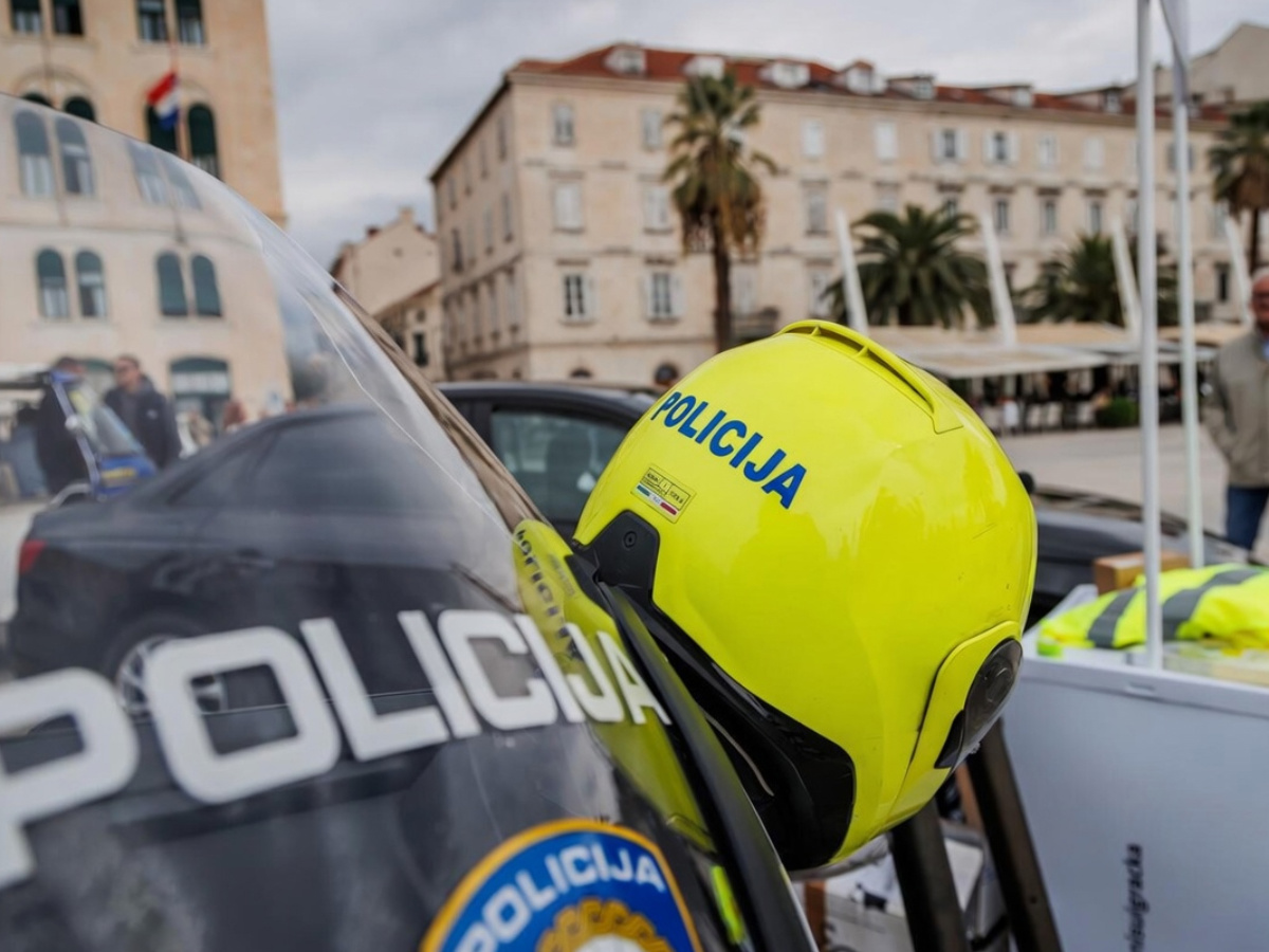 Pritvoren muškarac koji je na splitskoj Rivi napao novinara Novosti Sinišu Vukovića
