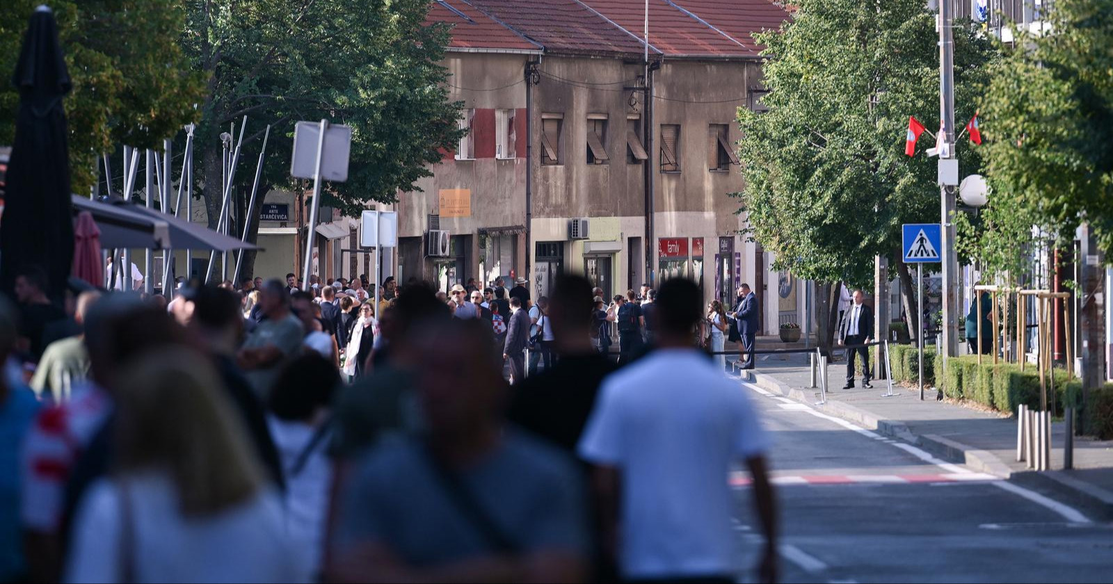 Tisuće stižu u Knin, pogledajte atmosferu. Pukovnik HRZ-a: Vidio sam vrata pakla