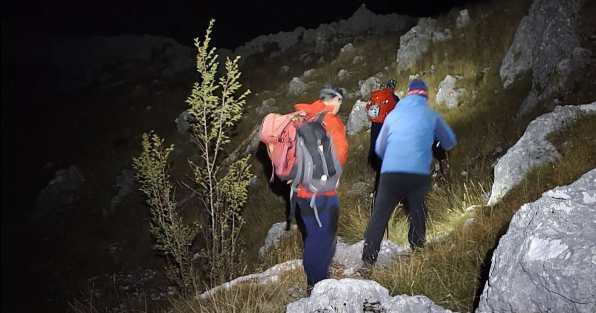 FOTO Iskusni planinar izgubio se na Biokovu. HGSS ga pronašao usred noći