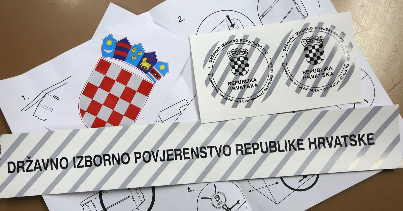 Gotovo trećina stranaka nije predala izvješće o donacijama DIP-u, prijete im kazne