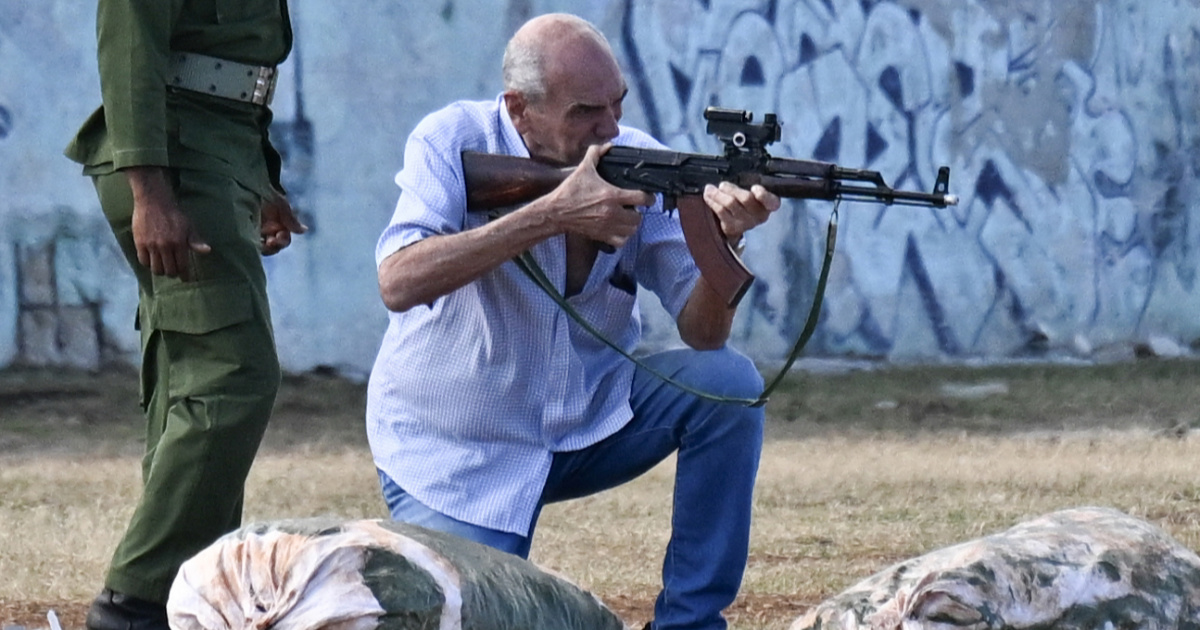 Kuba dijeli puške civilima: "Spremite se za američku invazij