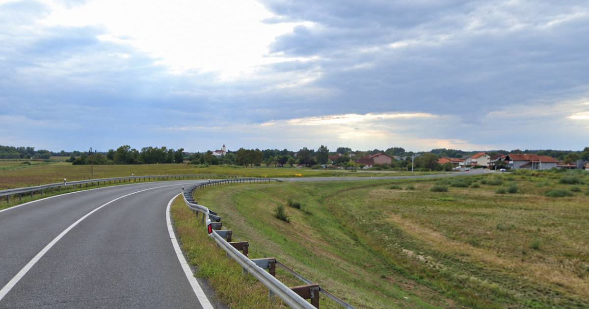 Teško ozlijeđen biciklist u Ivanić-Gradu, vozač pobjegao