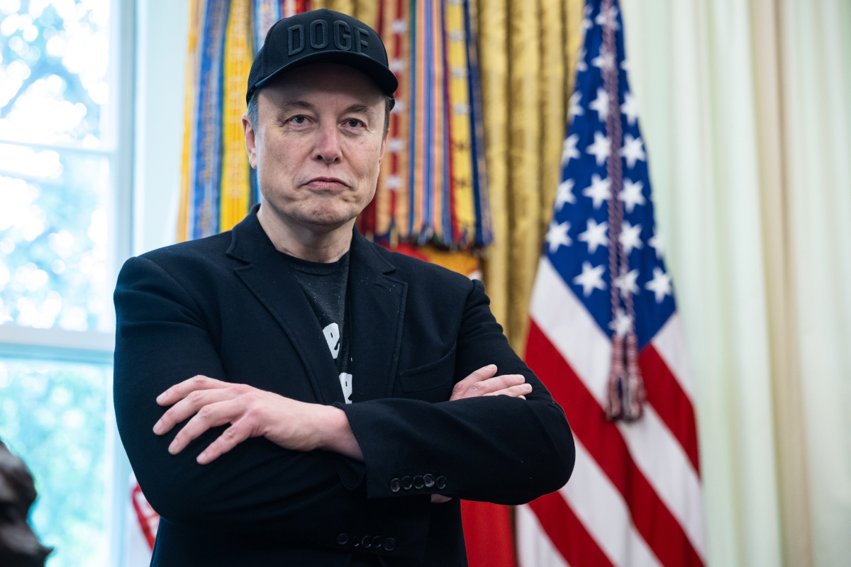 Musk kaže da 2036. novac neće biti važan. Njegova vizija ima nekoliko rupa
