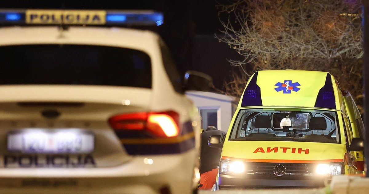 Sudar motocikla i auta na kod Rakovog Potoka. Jedna osoba poginula