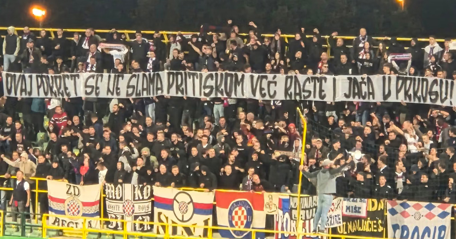 Pogledajte transparent koji je Torcida podigla na utakmici Istra - Hajduk