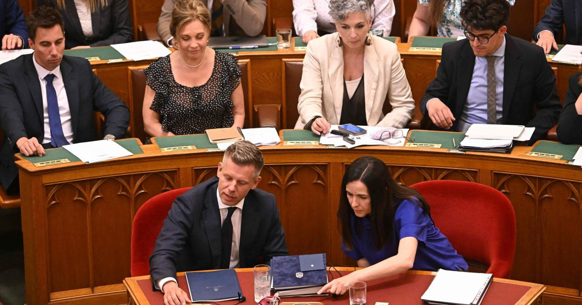 Mađarski parlament žurnim postupkom izabrao ustavnog suca. "To su Orbanove metode"