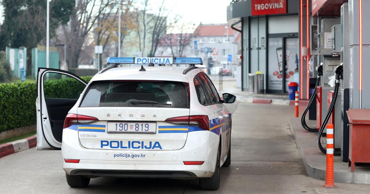 Naručio kavu pa opljačkao benzinsku u Zagrebu. Par sati kasnije gušio i tukao ženu