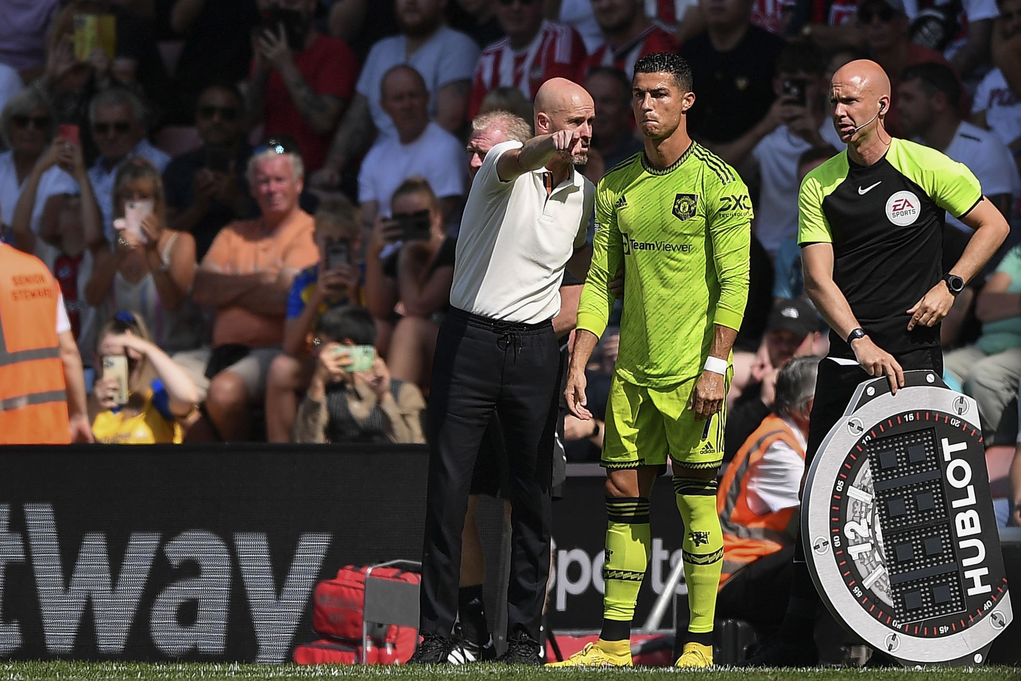 Ten Hag o Ronaldu: Nije trčao ni kada smo imali loptu ni kada je nismo imali