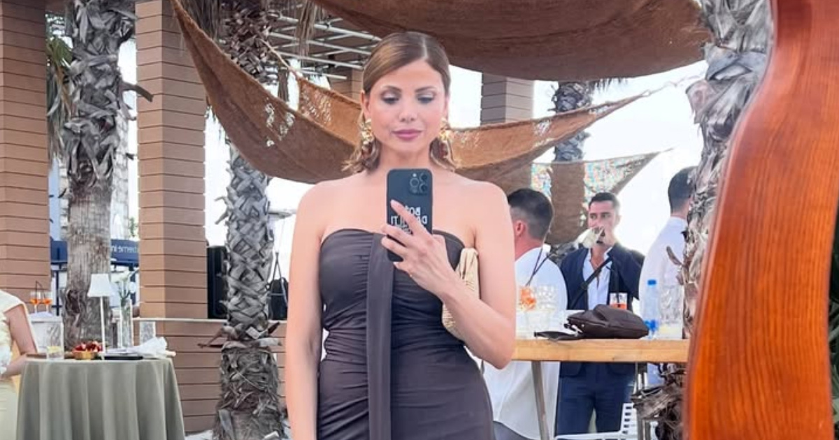Lejla Filipović zablistala u haljini kao stvorenoj za ljetna vjenčanja