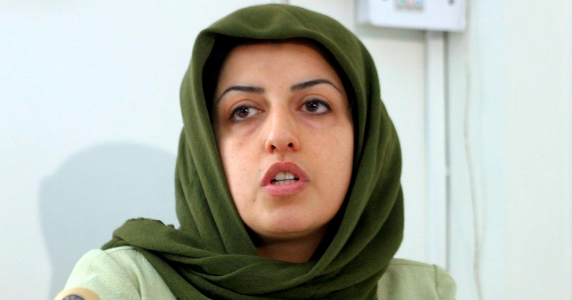 Iranka koja je dobila Nobela za mir iz zatvora prebačena u bolnicu