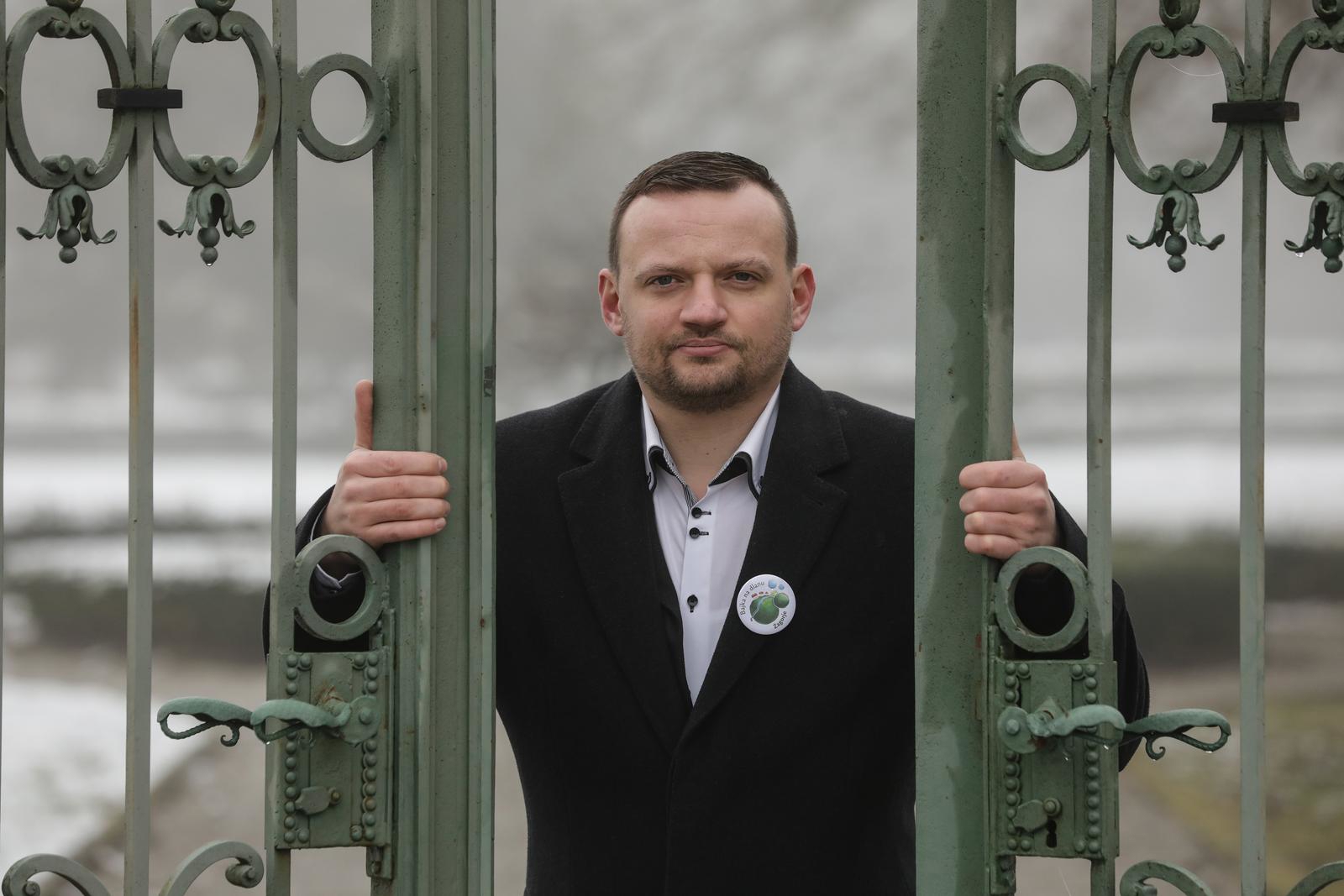 Tko je Viktor Šimunić? Proslavila ga snimka iz kleti, pobije