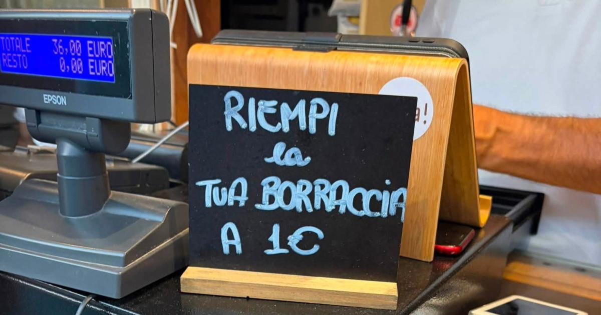 Ova usluga na talijanskoj plaži košta 1 euro. Mnogi smatraju da treba biti besplatna