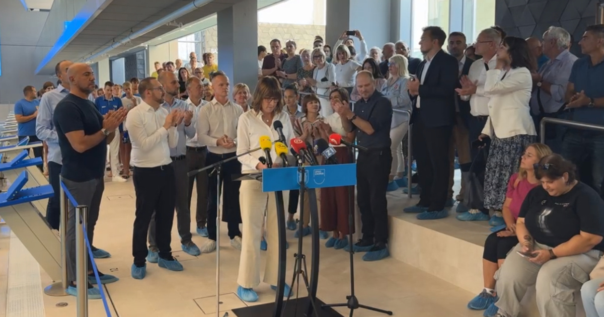 UŽIVO Otvara se bazen u Španskom