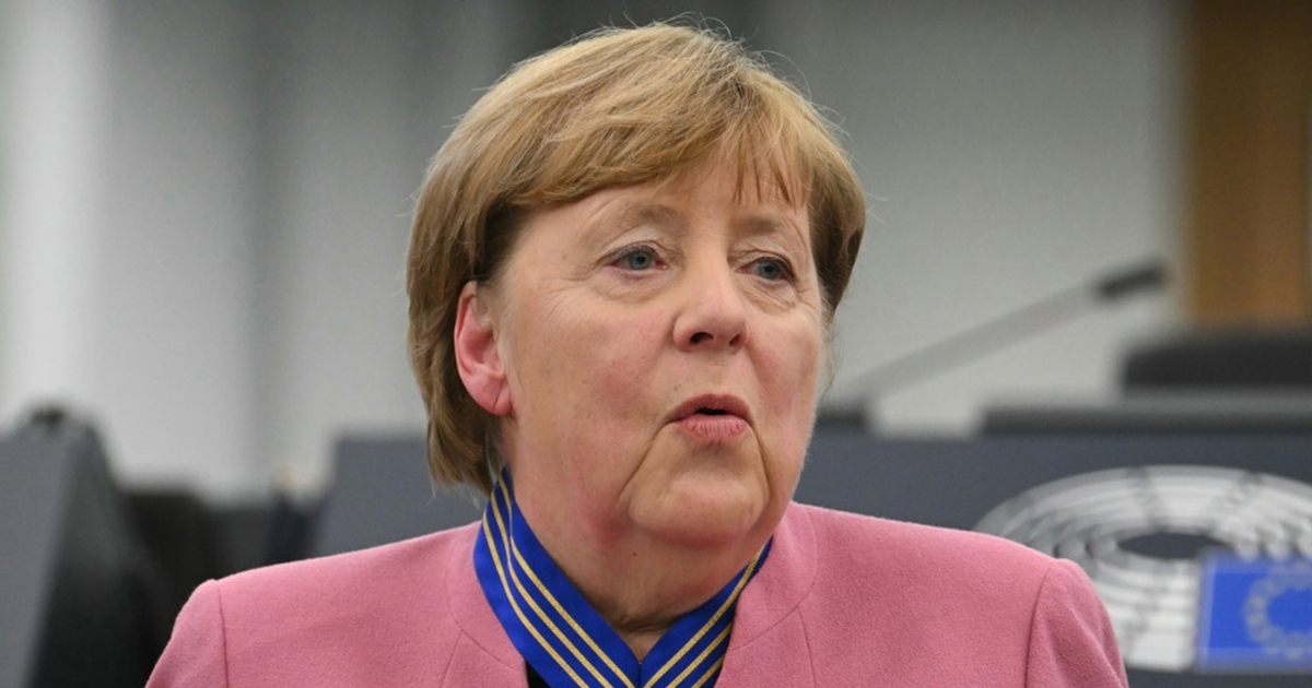 Merkel želi da Njemačka prvi put dobije predsjednicu