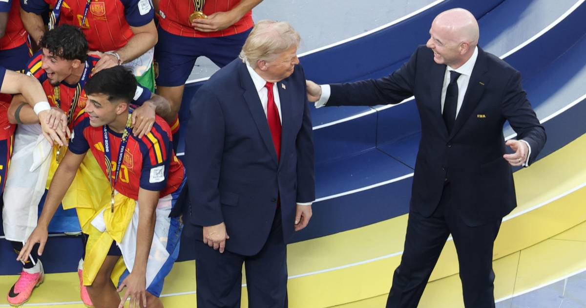 Čitačica s usana otkrila razgovor Trumpa i Infantina koji je postao viralan