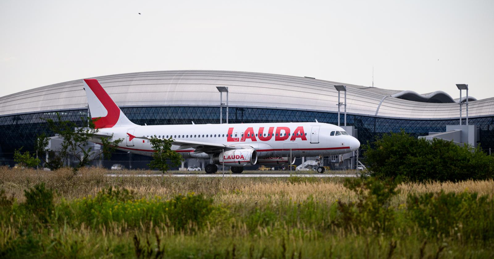 U avionu u Zračnoj luci Zagreb prije polijetanja preminuo putnik