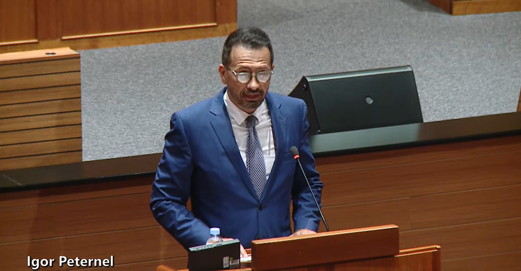 Peternel: Vodič za nastavnike je skandalozan, pogledajte što