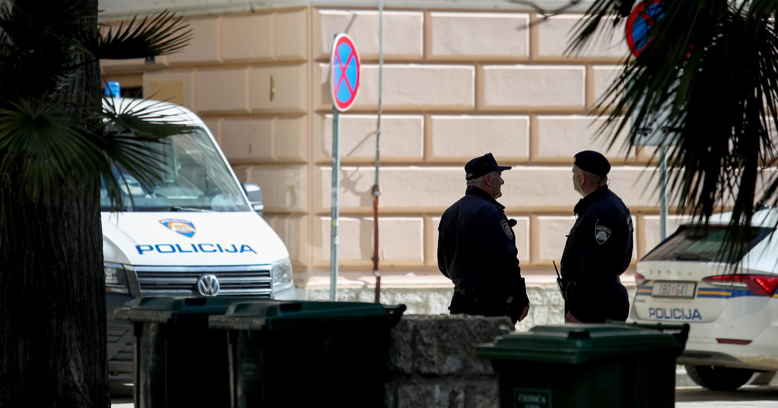 Mladić jutros izboden na Pagu. Mještani: Od ranije je poznat policiji